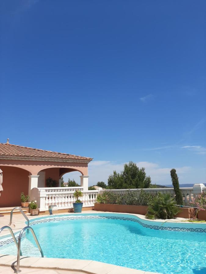 Bed and Breakfast Les Collines D'Ugernum Beaucaire  Exteriér fotografie